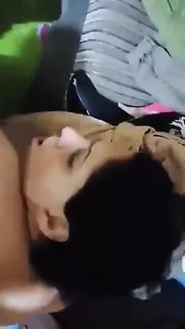 “ماي إنكلش نو فيري كوود”.. عراقية تريد تتثقف على العير — عراقي