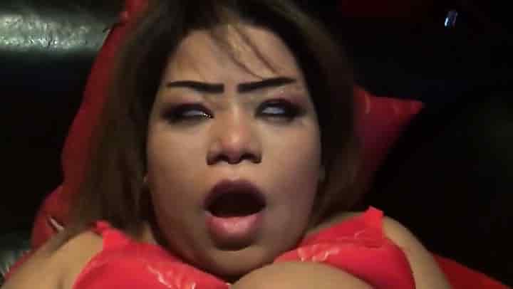 “ركبها عفريت”.. مصرية بتتفشخ نيك جامد — مصري